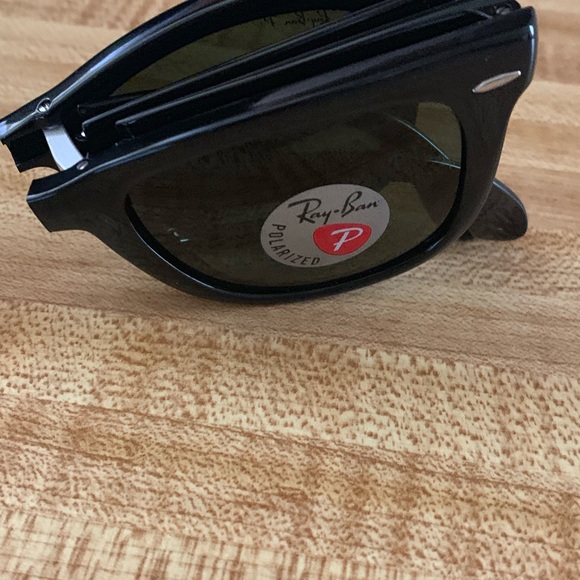 Rayban sunglasses - Picture 2 of 3